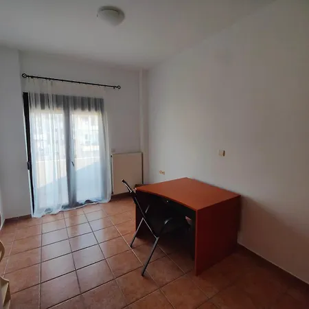 Nikolaos Cozy & Free Parking Daire Hanya