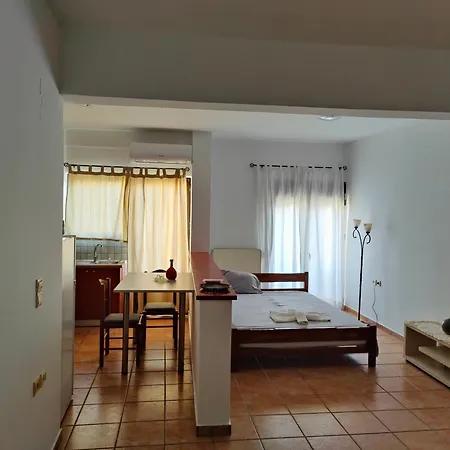 Nikolaos Cozy Apartment&free Parking La Canea