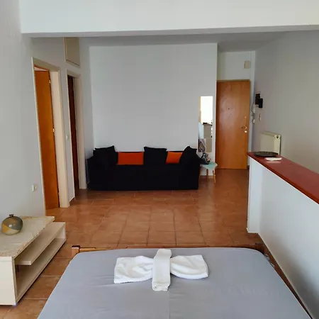 Apartamento Nikolaos Cozy & Free Parking