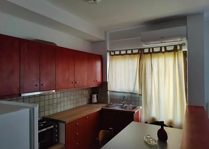 Nikolaos Cozy & Free Parking *